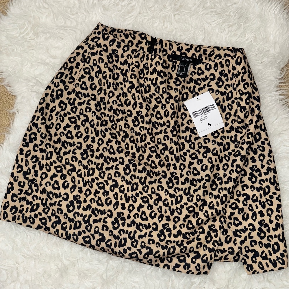 Forever 21 Tan and Black Skirt for Night Out